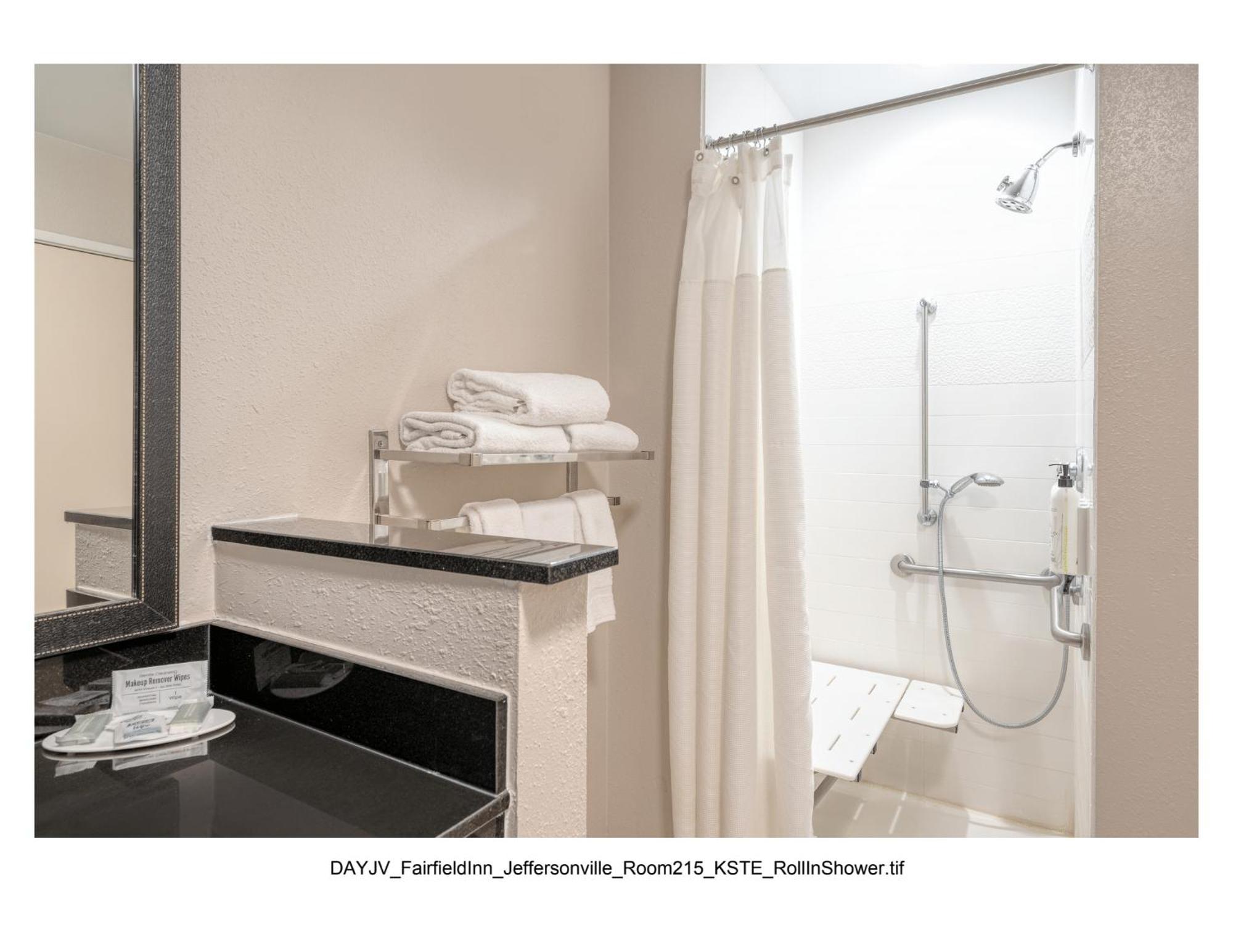 Fairfield Inn & Suites By Marriott Jeffersonville I-71 Extérieur photo