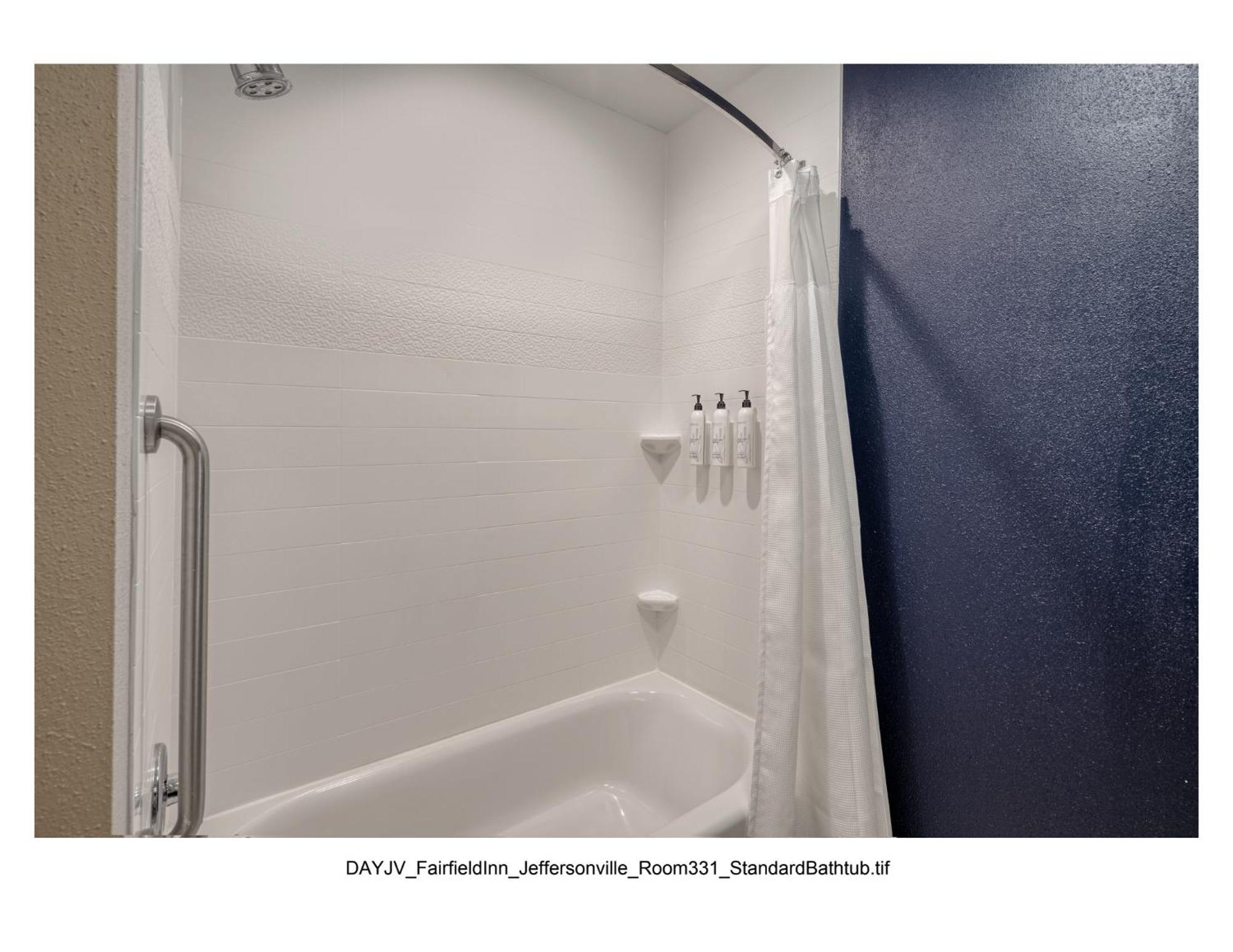 Fairfield Inn & Suites By Marriott Jeffersonville I-71 Extérieur photo